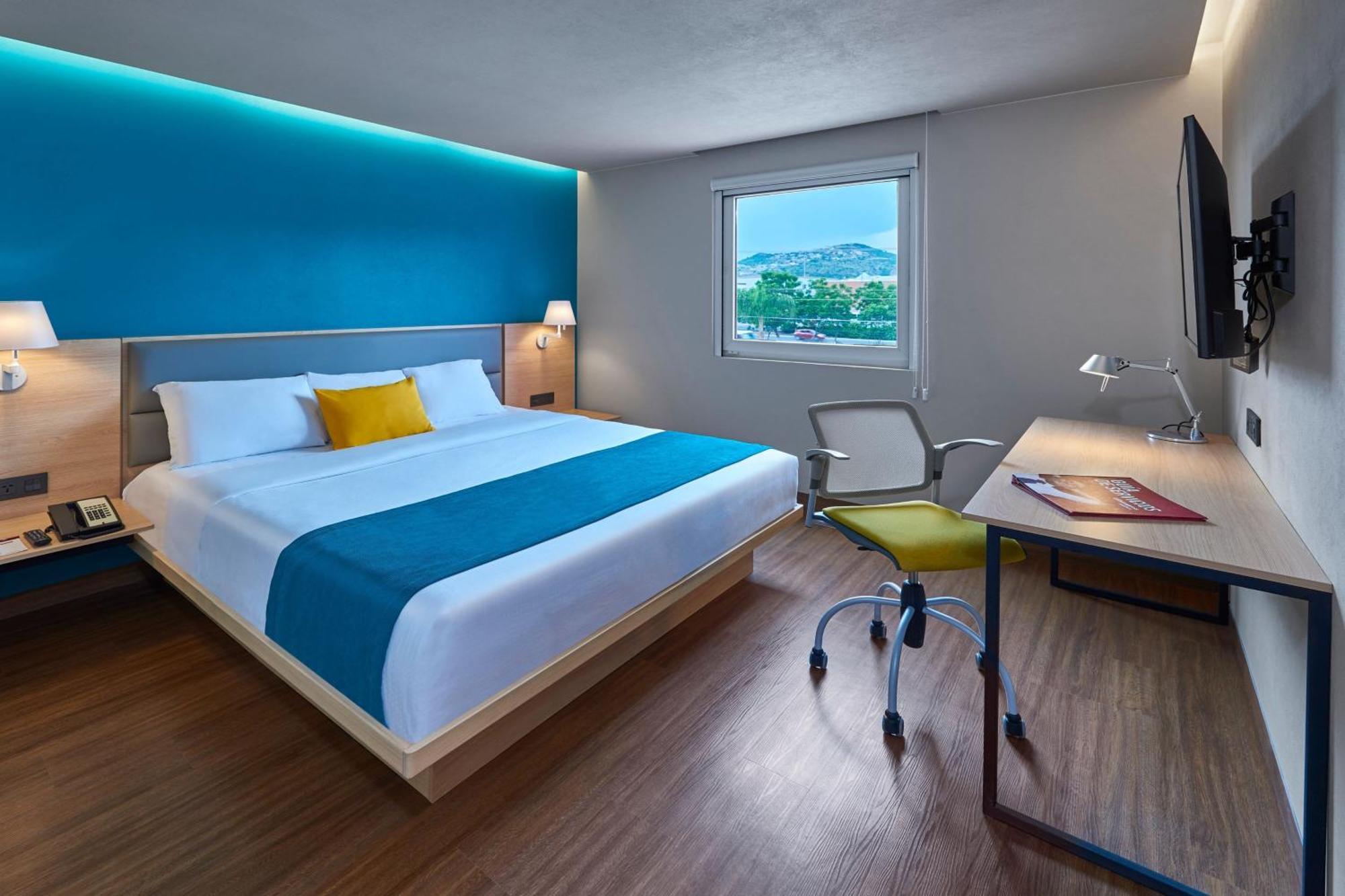 City Express Suites By Marriott Cancun Aeropuerto Esterno foto