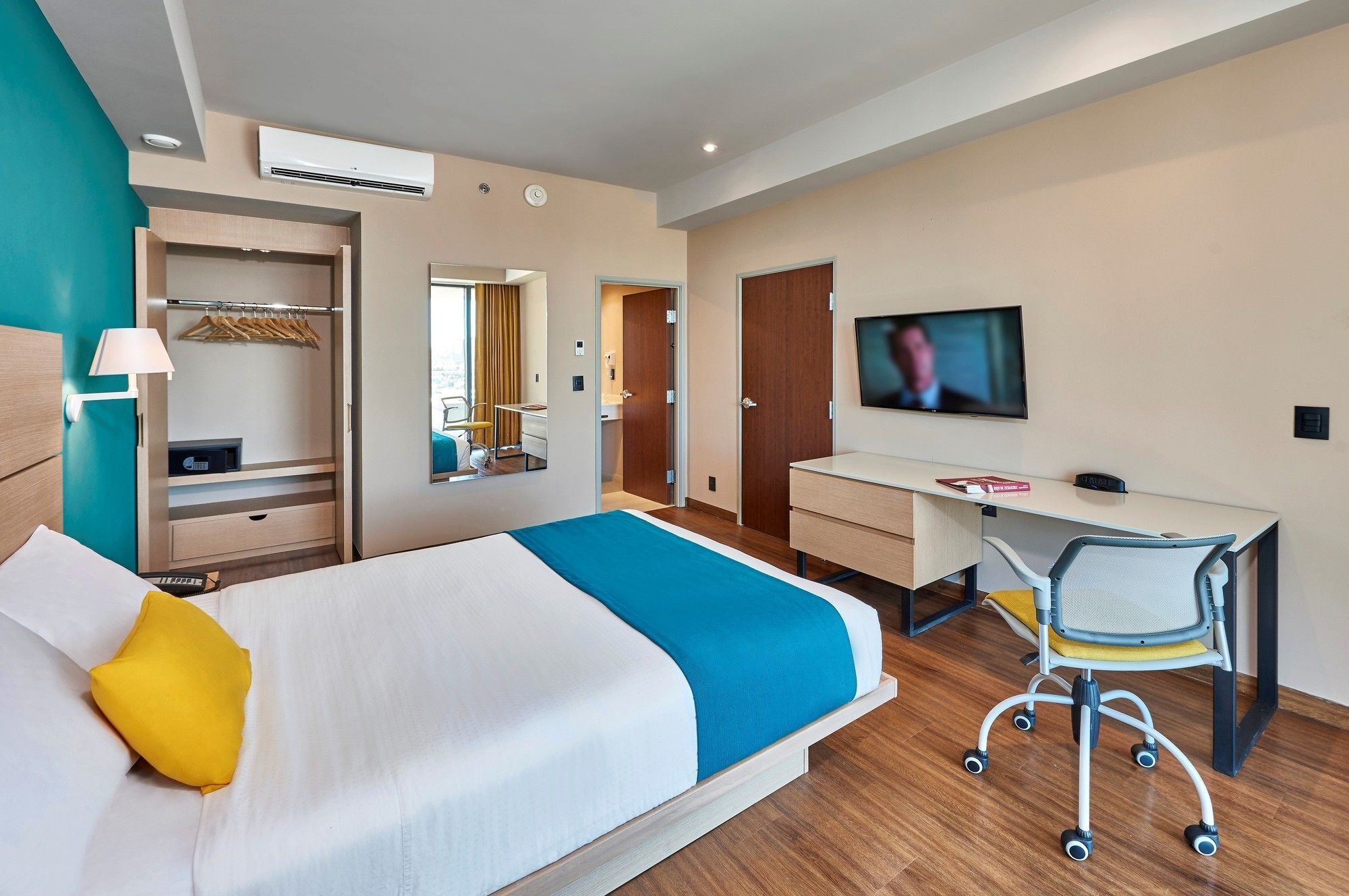 City Express Suites By Marriott Cancun Aeropuerto Alfredo V. Bonfil Esterno foto